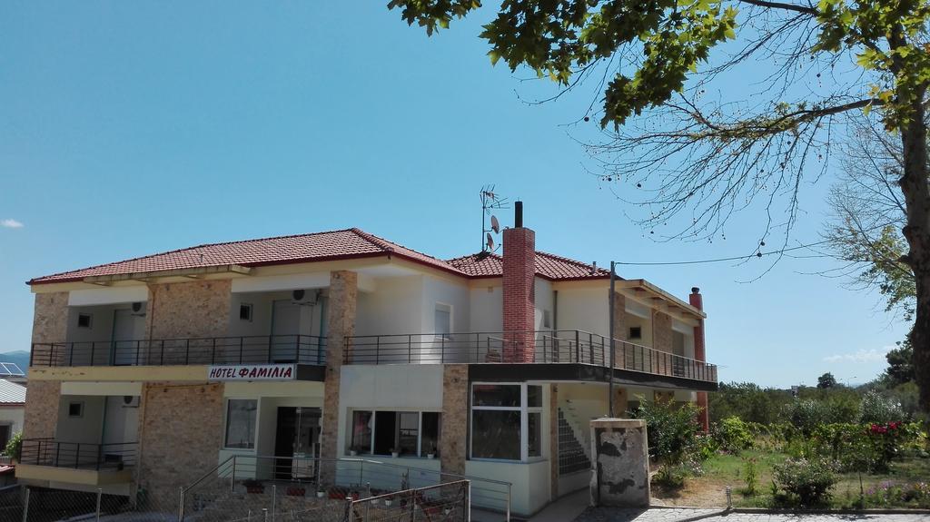 Familia Hotel Loutra Volvis Exterior photo